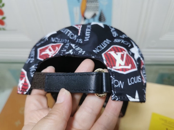 ブランド帽子内部構造